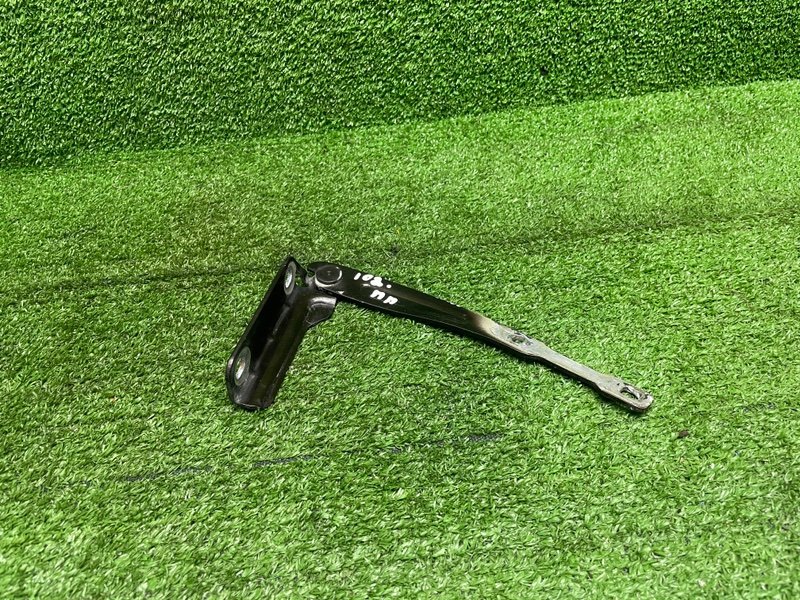 Петля капота, 2000 рублей, Москва