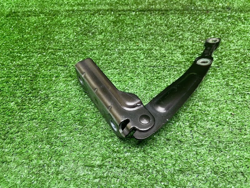 Петля капота, 2000 рублей, Москва