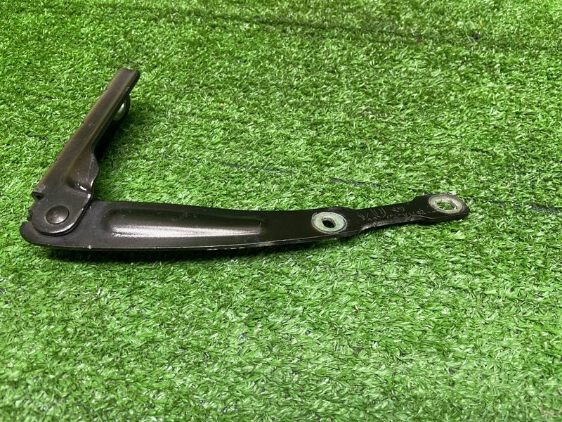 Петля капота, 2000 рублей, Москва