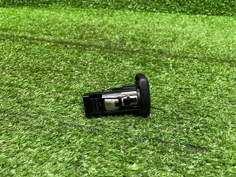 Зарядное гнездо, 500 рублей, Москва