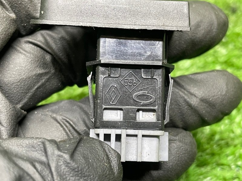 Кнопка центрального замка, 500 рублей, Москва