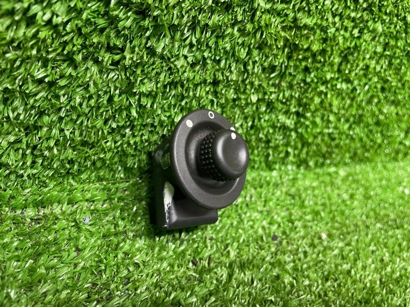 Блок управления зеркалами, 500 рублей, Москва