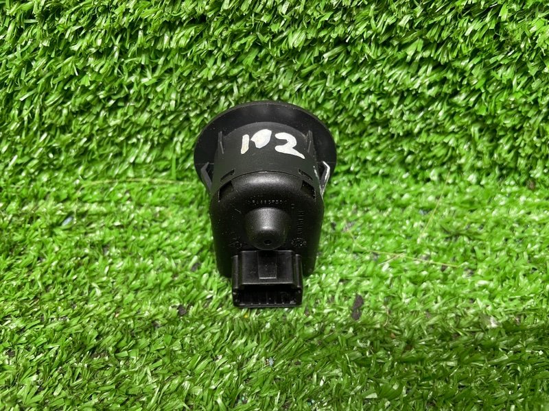 Блок управления зеркалами, 500 рублей, Москва