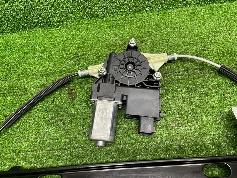 Стеклоподъемник передний, 2500 рублей, Москва