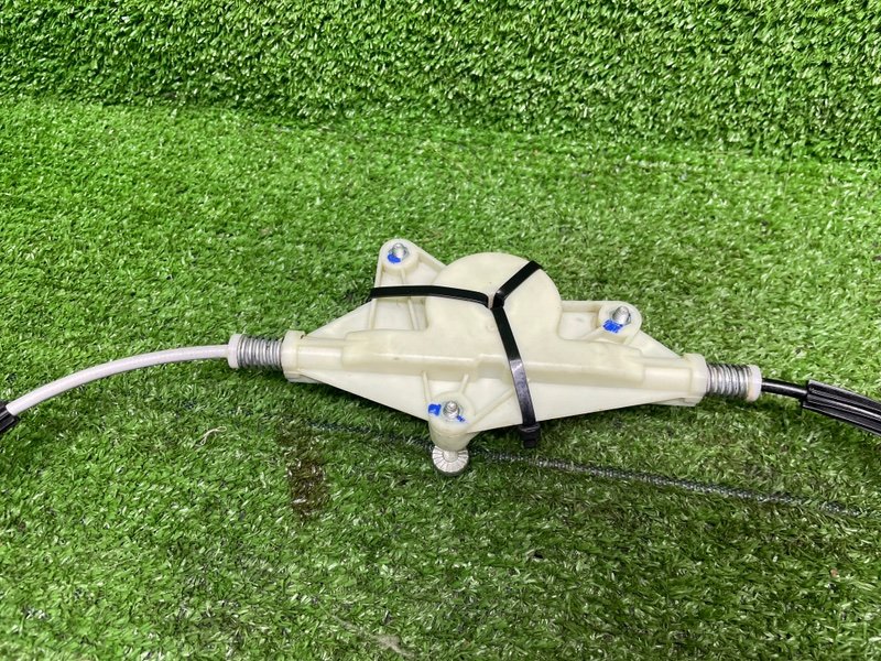 Стеклоподъемник передний, 2000 рублей, Москва