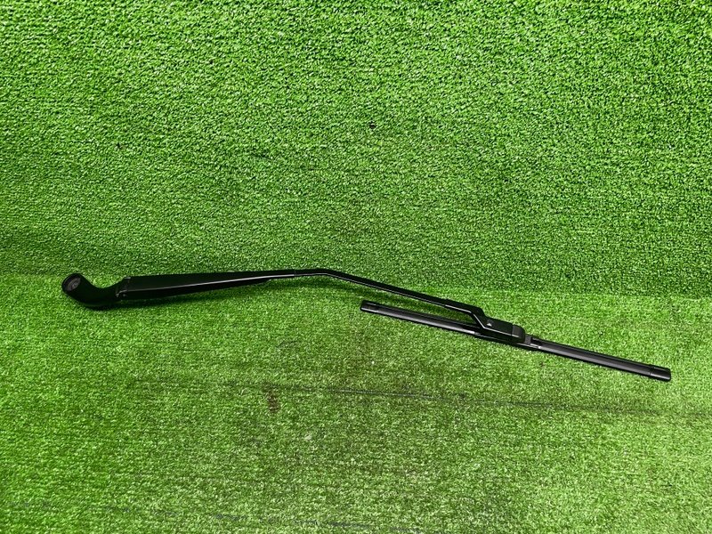 Поводок стеклоочистителя передний, 1550 рублей, Москва