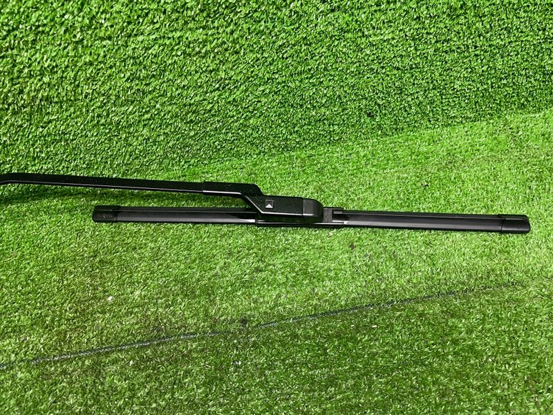 Поводок стеклоочистителя передний, 1550 рублей, Москва