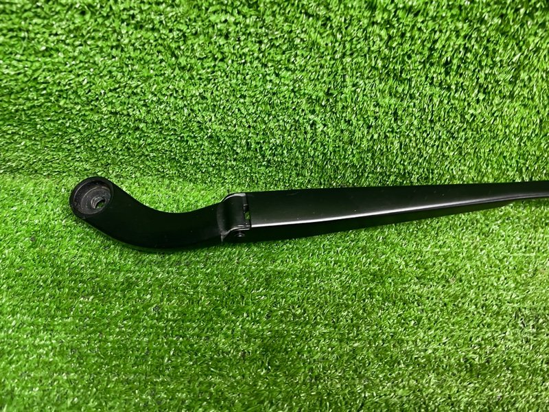 Поводок стеклоочистителя передний, 1550 рублей, Москва