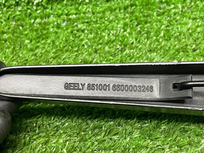 Поводок стеклоочистителя передний, 1550 рублей, Москва