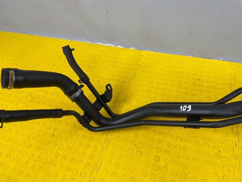 Горловина топливного бака, 2700 рублей, Москва