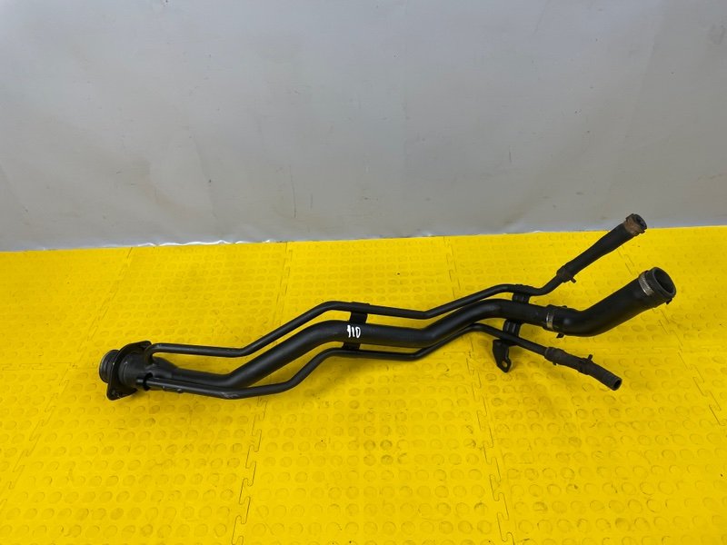 Горловина топливного бака, 2700 рублей, Москва