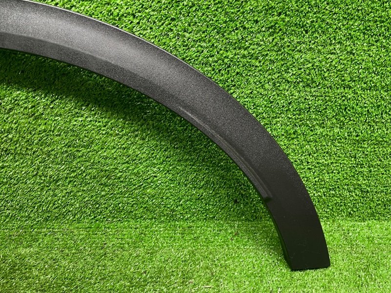 Накладка крыла, 2000 рублей, Москва