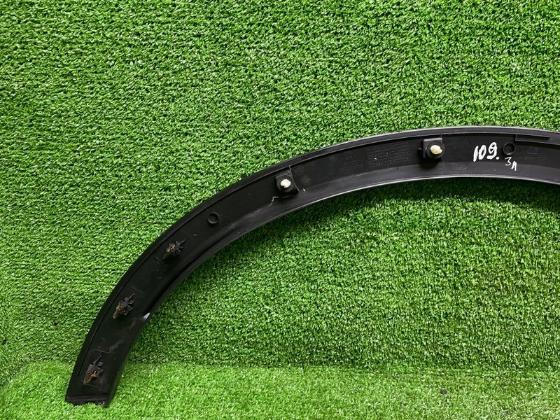 Накладка крыла, 2000 рублей, Москва