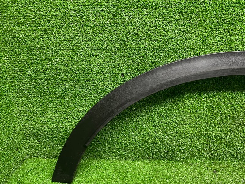 Накладка крыла, 1000 рублей, Москва