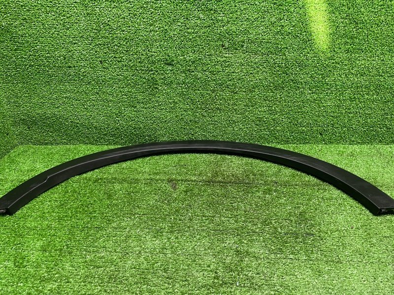 Накладка крыла, 1000 рублей, Москва