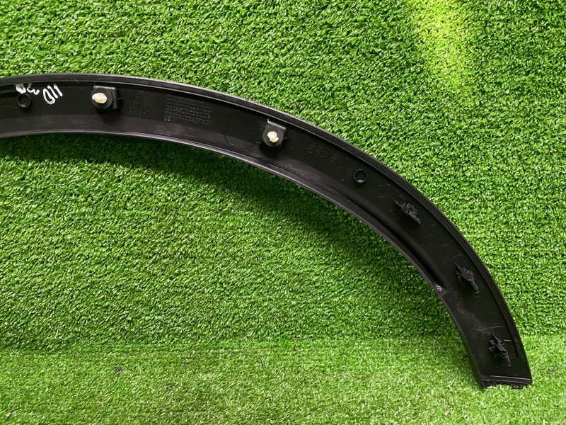 Накладка крыла, 1000 рублей, Москва