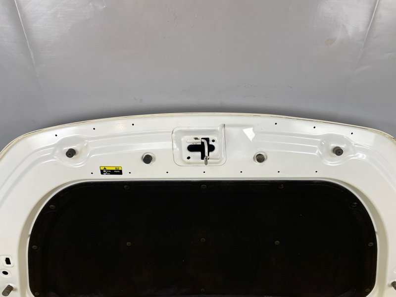 Капот, 40000 рублей, Москва