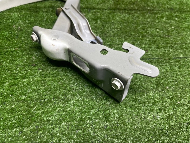 Петля крышки багажника, 2500 рублей, Москва