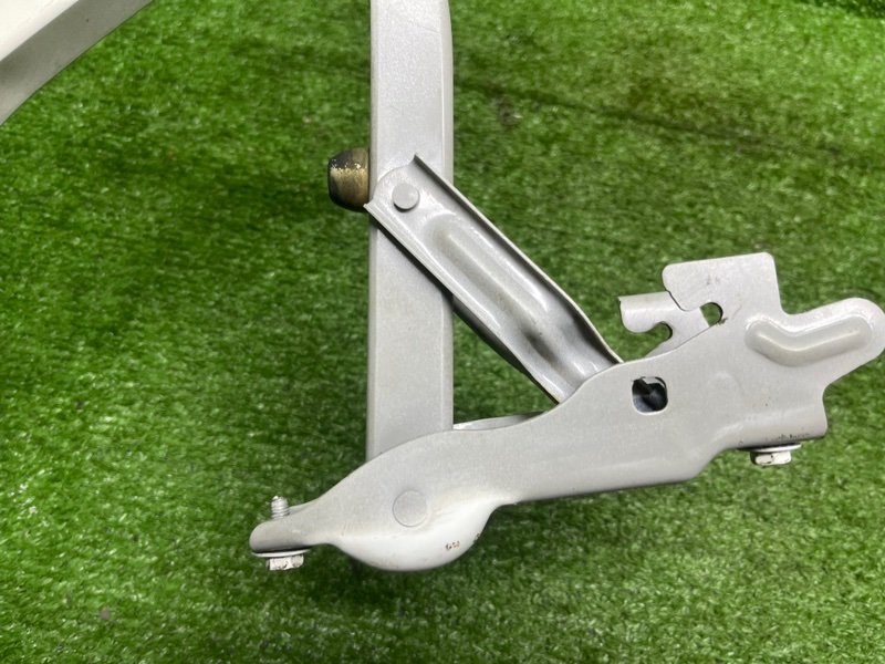 Петля крышки багажника, 2500 рублей, Москва