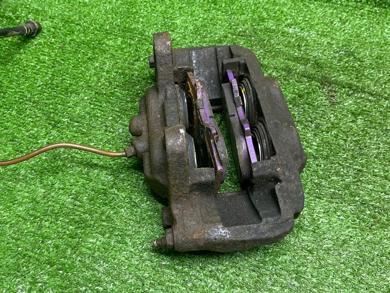 Суппорт тормозной передний правый, 6000 рублей, Москва