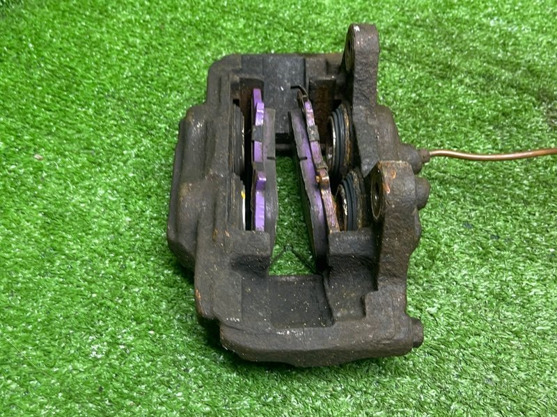 Суппорт тормозной передний правый, 6000 рублей, Москва