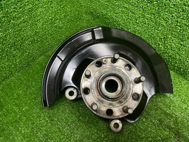 Кулак поворотный, 15000 рублей, Москва