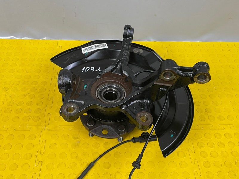 Кулак поворотный, 15000 рублей, Москва