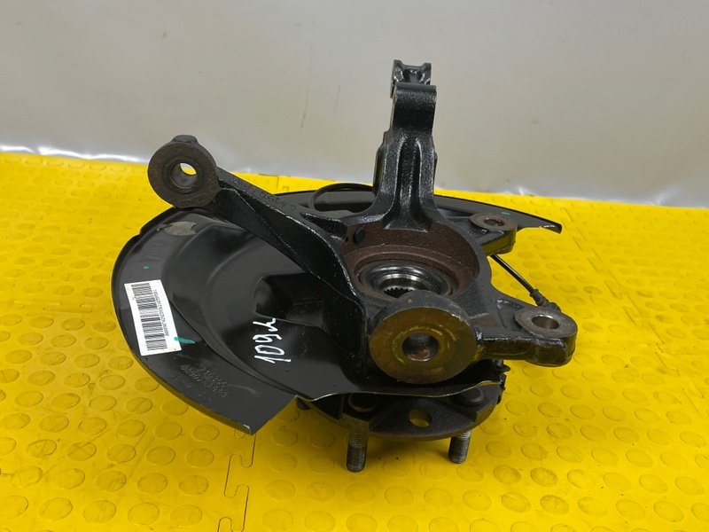 Кулак поворотный, 15000 рублей, Москва