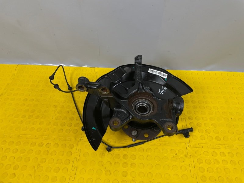 Кулак поворотный, 14000 рублей, Москва