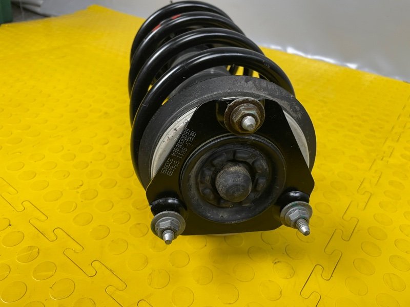 Амортизатор передний, 8000 рублей, Москва