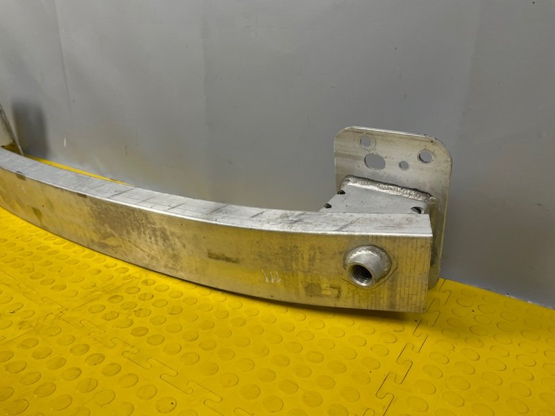 Усилитель переднего бампера, 8000 рублей, Москва