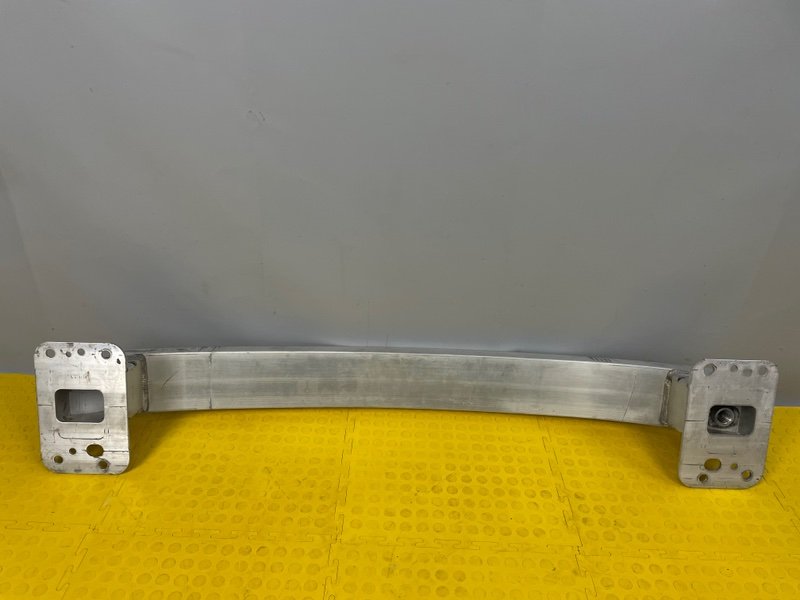 Усилитель переднего бампера, 8000 рублей, Москва