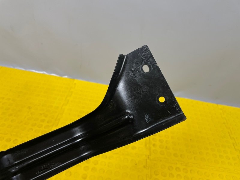 Кронштейн заднего бампера, 700 рублей, Москва