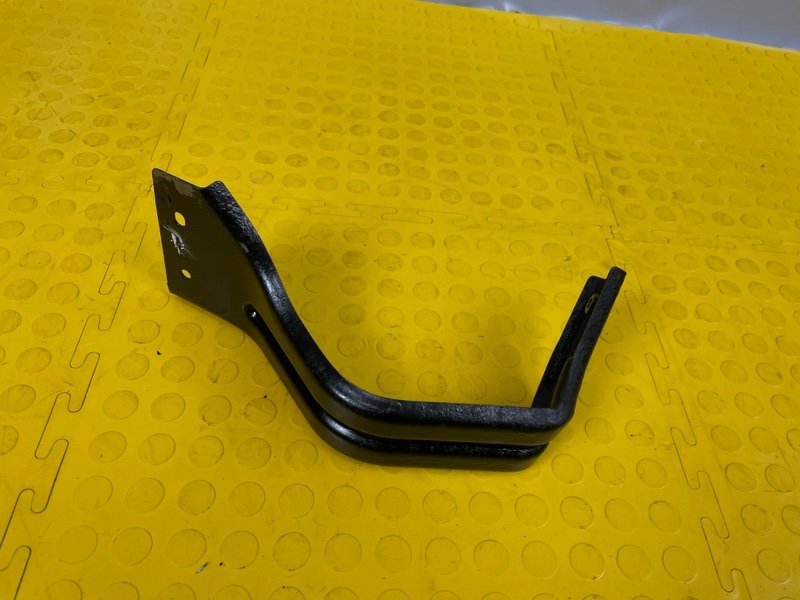 Кронштейн заднего бампера, 700 рублей, Москва