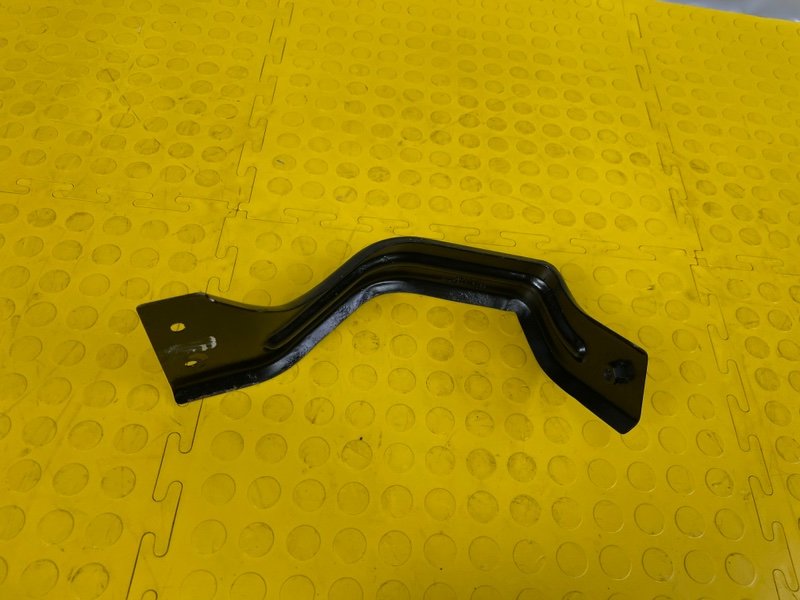 Кронштейн заднего бампера, 700 рублей, Москва