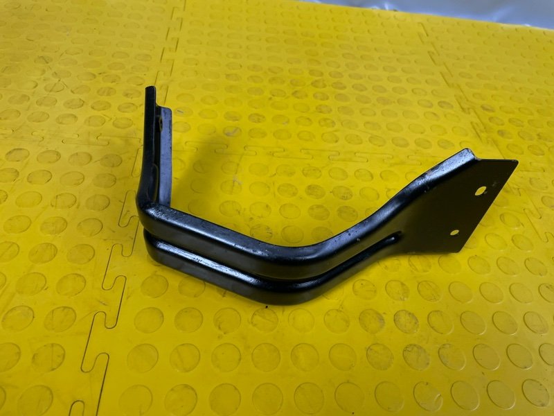 Кронштейн заднего бампера, 700 рублей, Москва