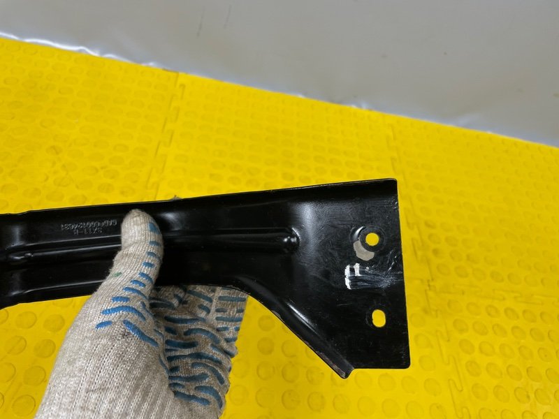 Кронштейн заднего бампера, 700 рублей, Москва