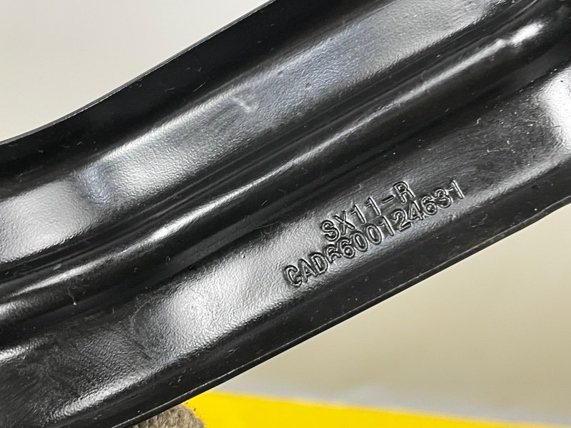 Кронштейн заднего бампера, 700 рублей, Москва