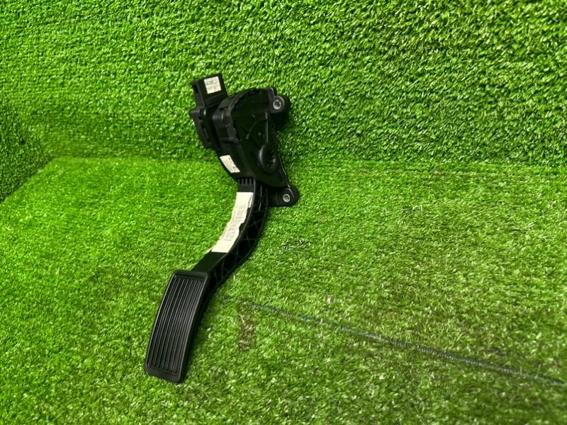 Педаль газа, 1500 рублей, Москва