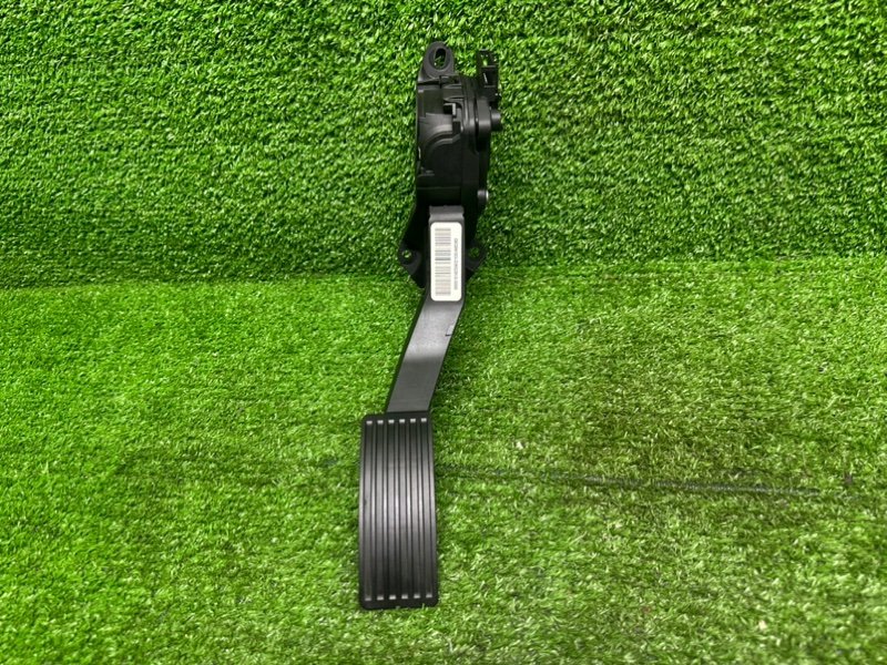 Педаль газа, 1600 рублей, Москва