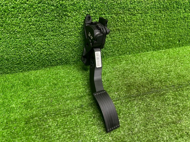 Педаль газа, 1600 рублей, Москва