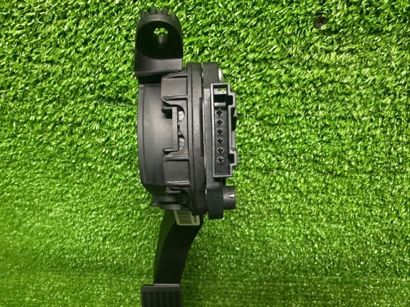 Педаль газа, 1600 рублей, Москва