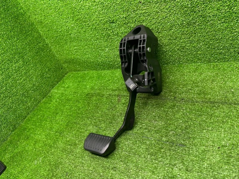 Педаль тормоза, 1600 рублей, Москва