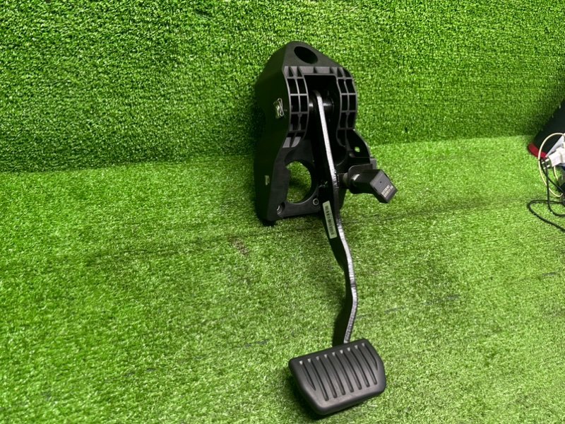 Педаль тормоза, 1600 рублей, Москва