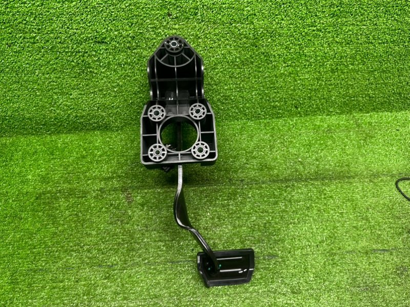 Педаль тормоза, 1600 рублей, Москва