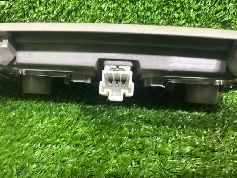 Плафон салонный, 1000 рублей, Москва