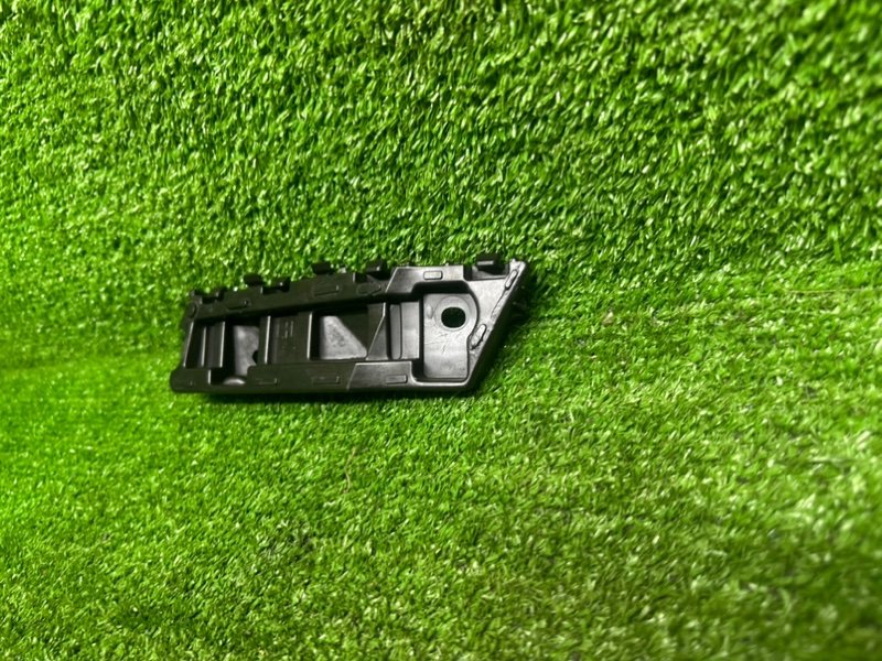 Кронштейн переднего бампера, 1000 рублей, Москва