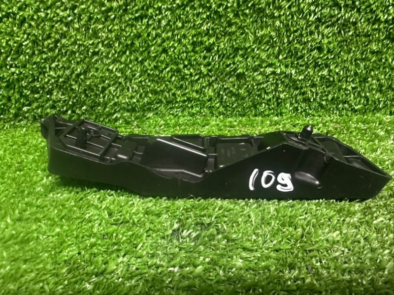 Кронштейн переднего бампера, 1000 рублей, Москва