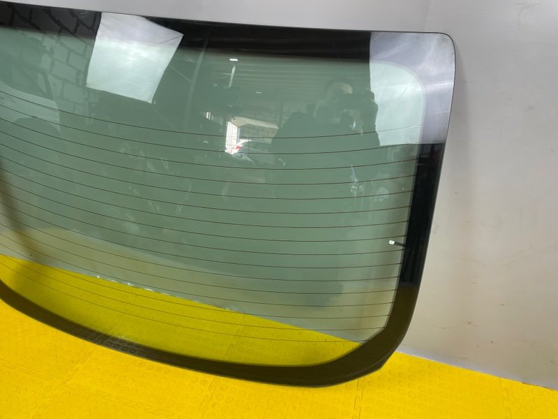 Стекло заднее, 3000 рублей, Москва