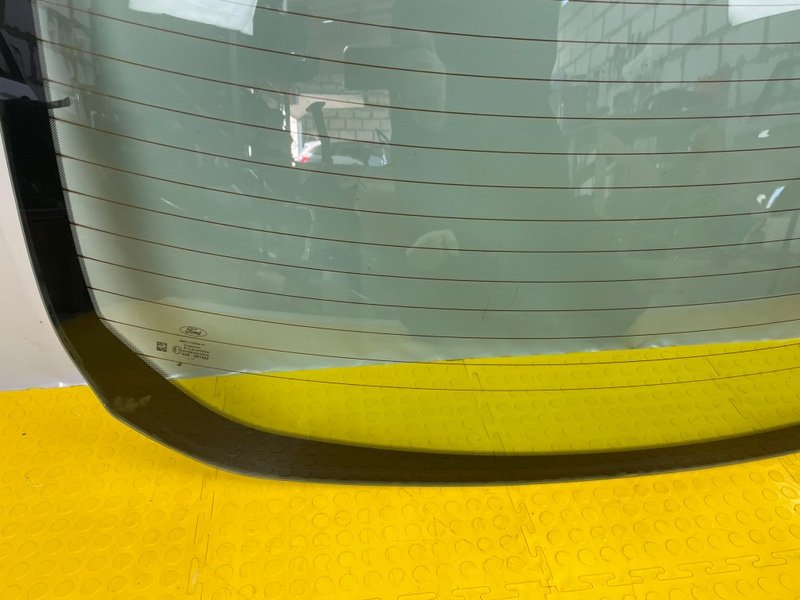 Стекло заднее, 3000 рублей, Москва